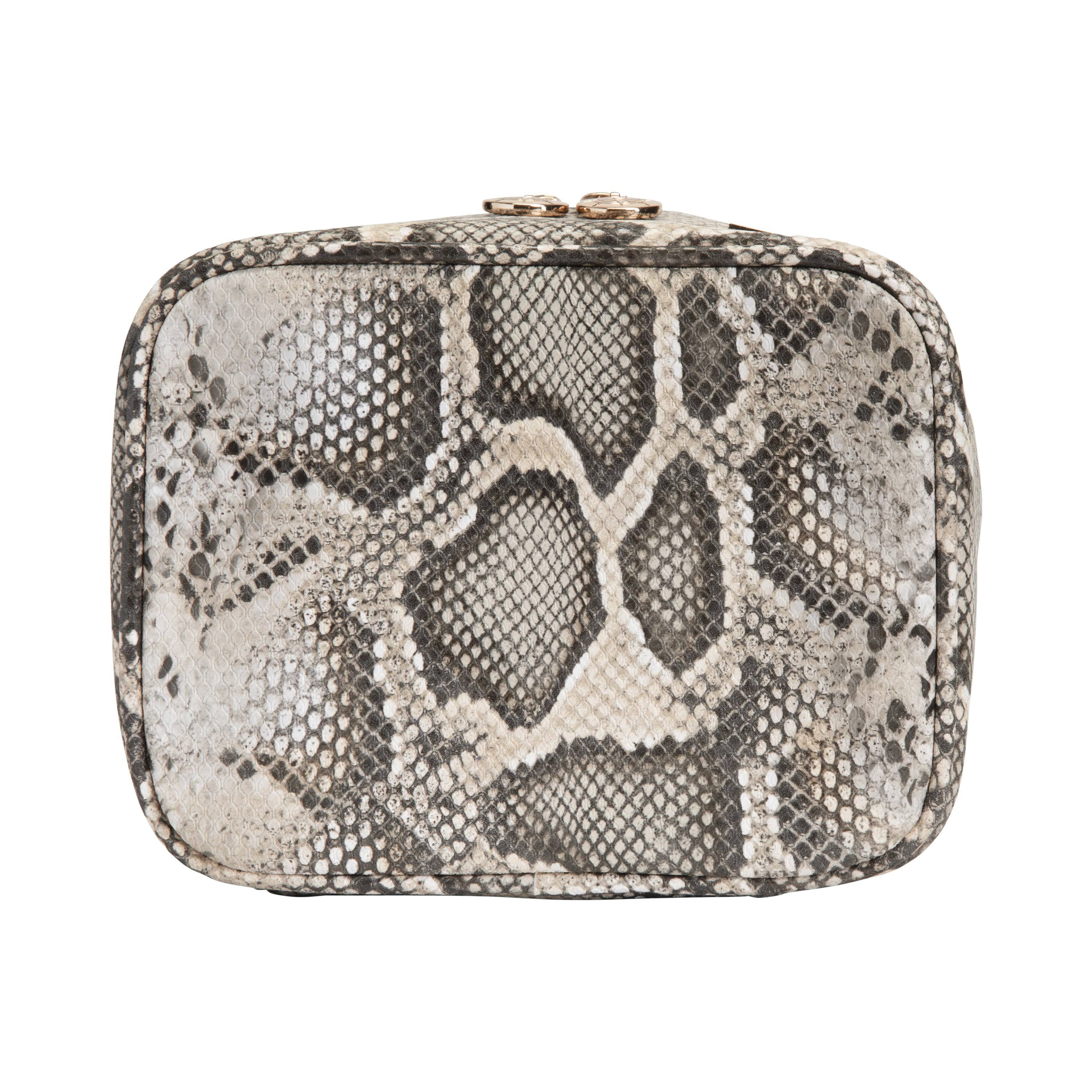Travel Case A57627