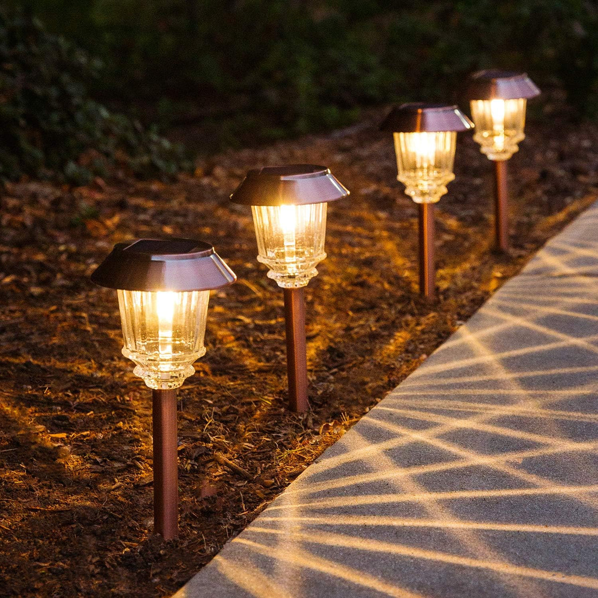 4 Pack Solar Pathway Lights Outdoor Waterproof IP65 Warm White LED L67278