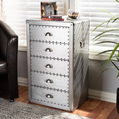 5 Drawer Accent Chest X237