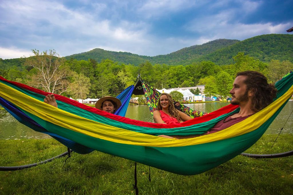 Black Triple Hammock Stand L797