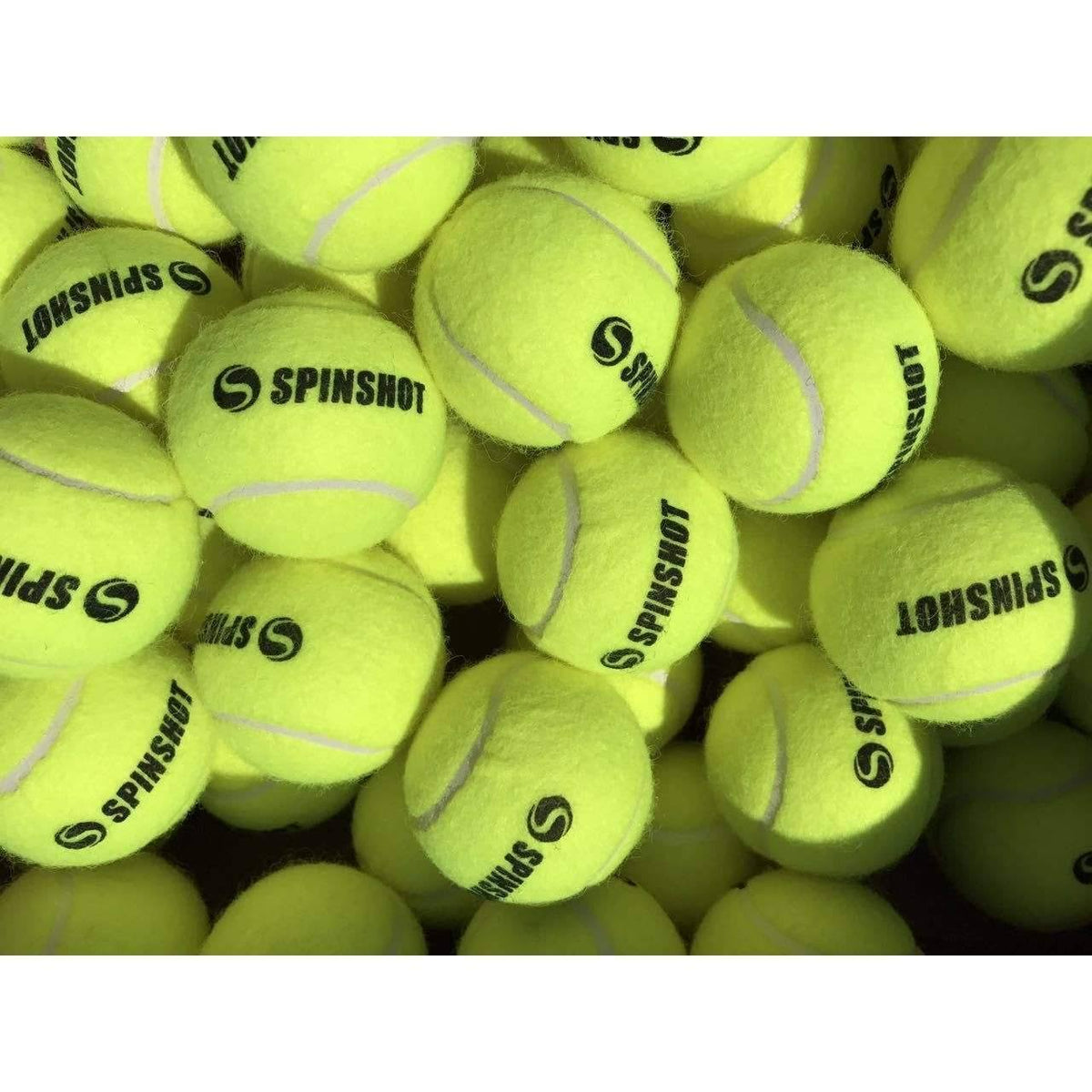 Pressureless Tennis Balls F6570