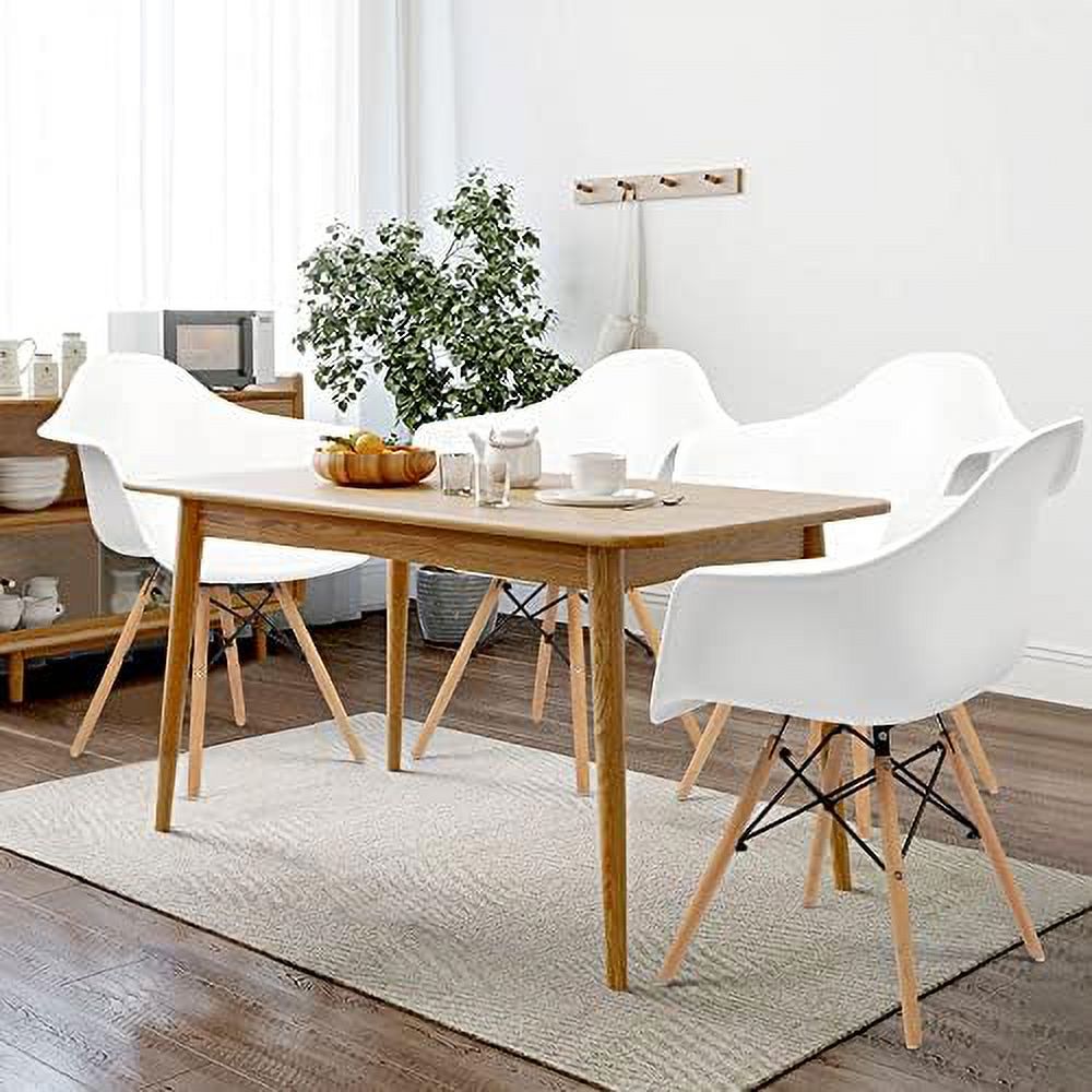 White Set of 4 Plastic Dining Chairs with Wood Legs T6643