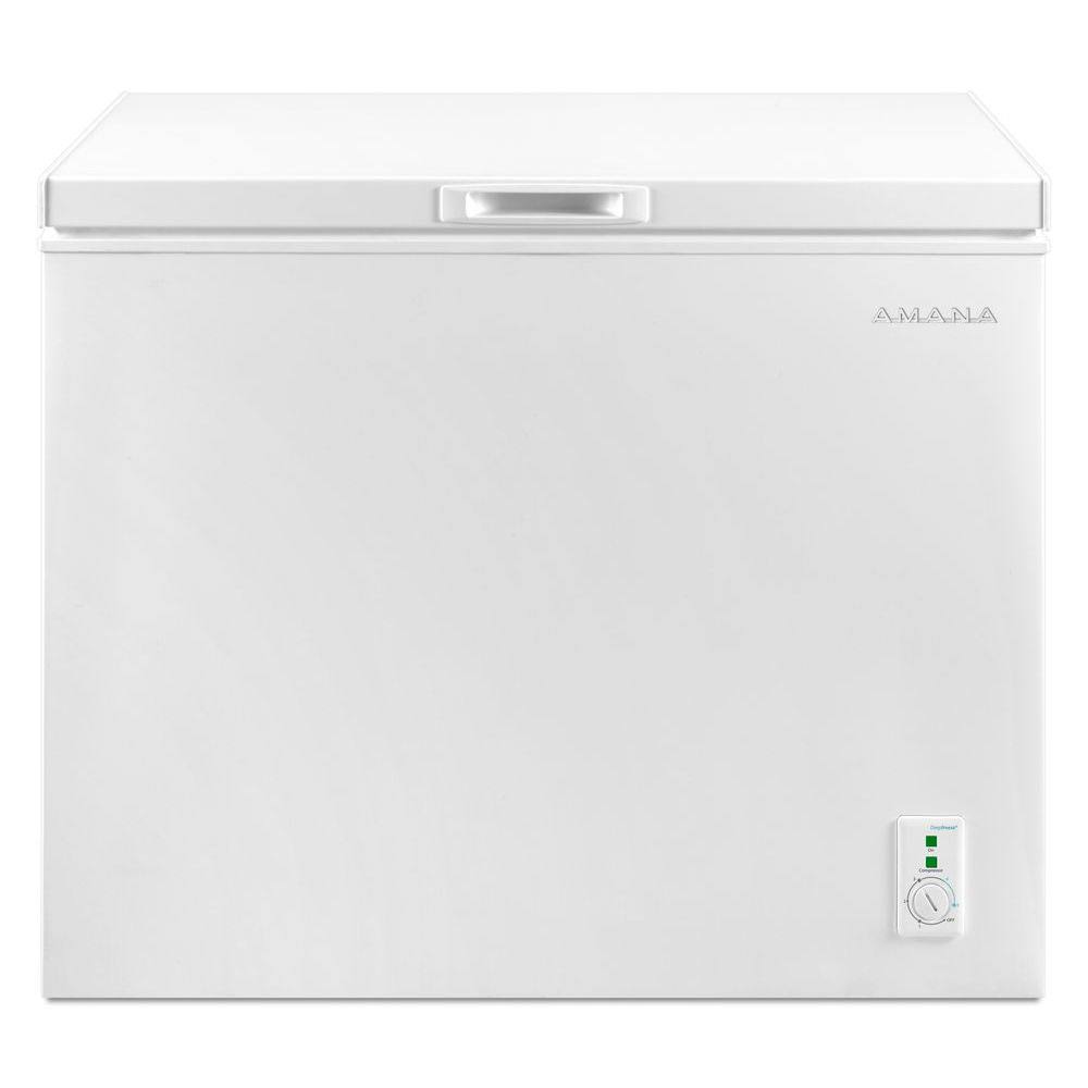 7.0 Cu. ft. Compact Chest Freezer White S581