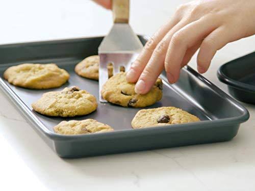 8 Piece Nonstick Carbon Steel Baking Pan Set Z85891