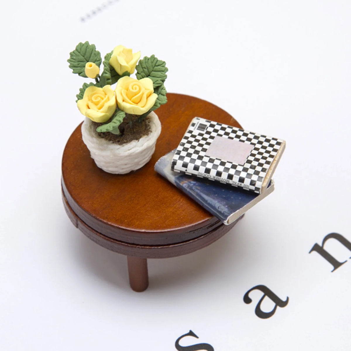 1:12 Dollhouse Table Model Accessories H393030