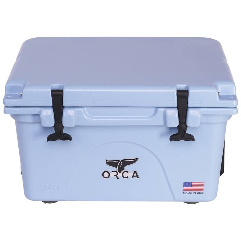 26 Quart Light Blue Cooler Y4623